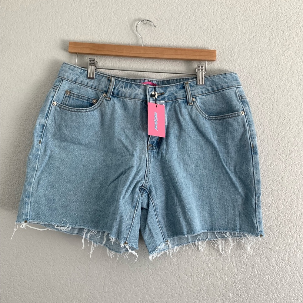 NWT Edikted Low Rise Denim Shorts